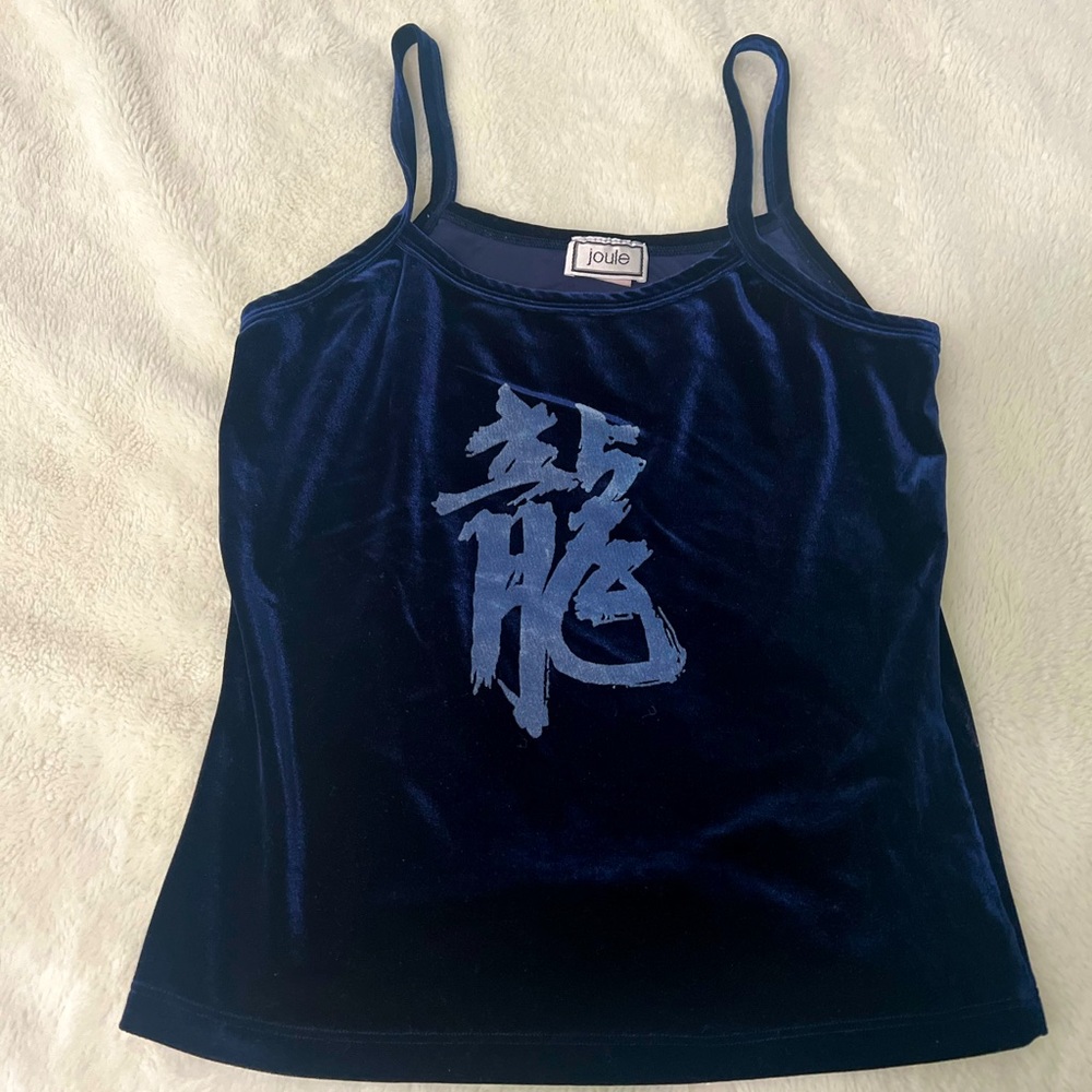 really cute and can style so many ways message me for any questions